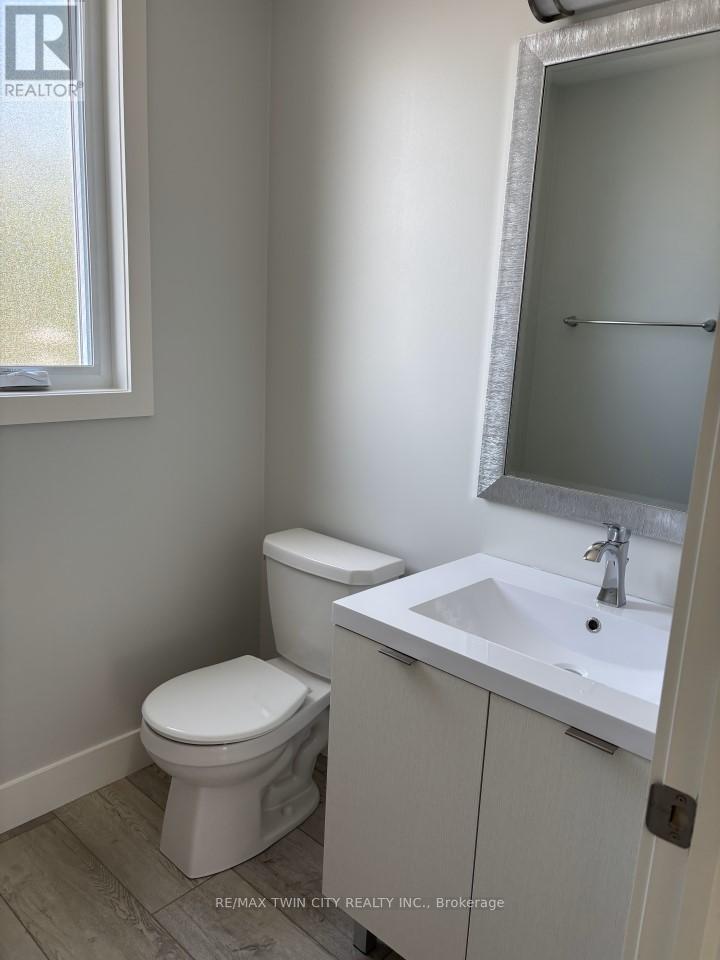 925 Deveron Crescent, London South, Ontario  N5Z 0B6 - Photo 11 - X12567918