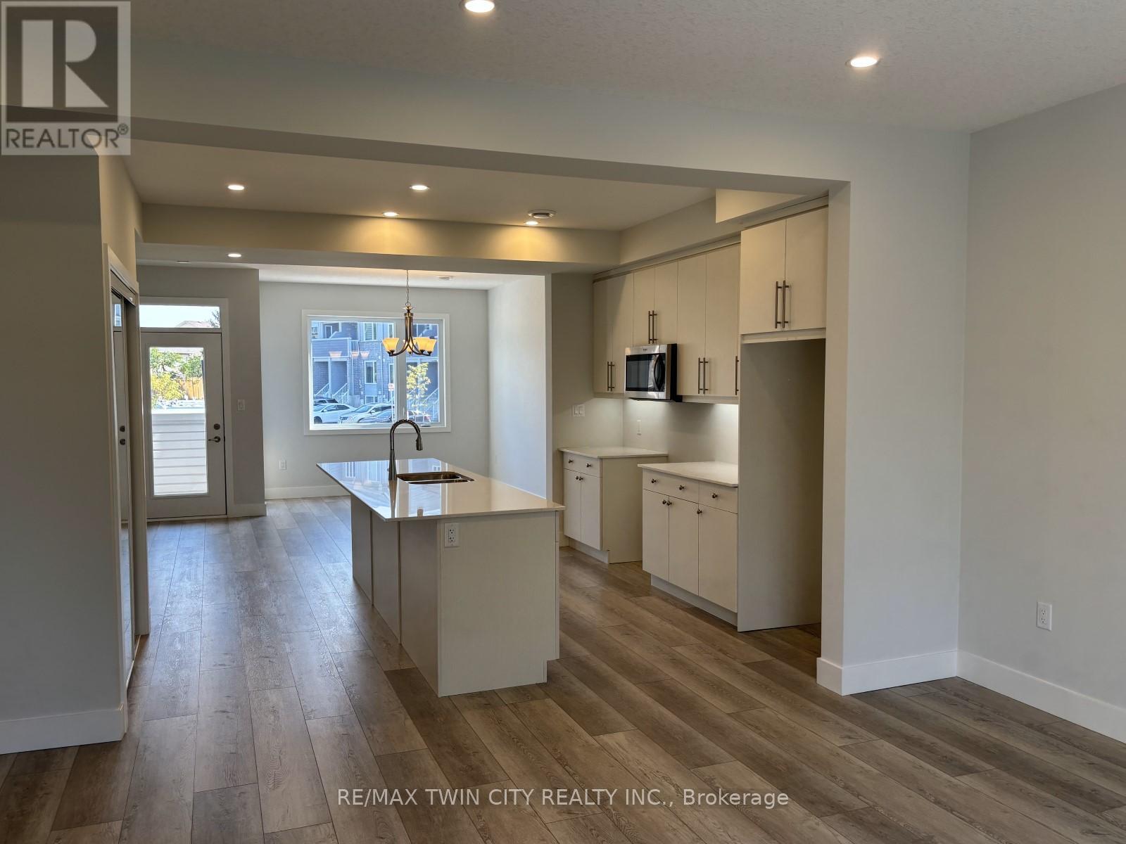 925 Deveron Crescent, London South, Ontario  N5Z 0B6 - Photo 6 - X12567918