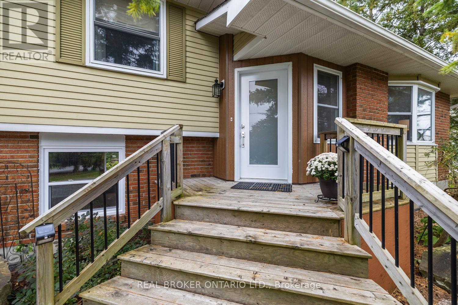 392 Country Street, Mississippi Mills, Ontario  K0A 1A0 - Photo 3 - X12568004