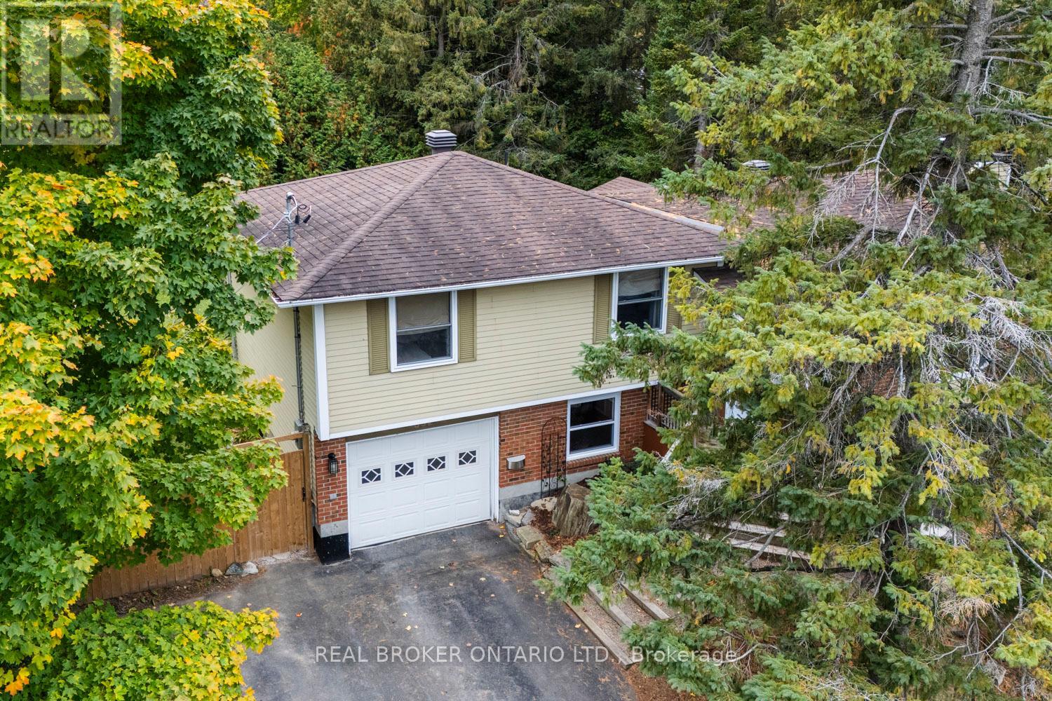 392 Country Street, Mississippi Mills, Ontario  K0A 1A0 - Photo 37 - X12568004