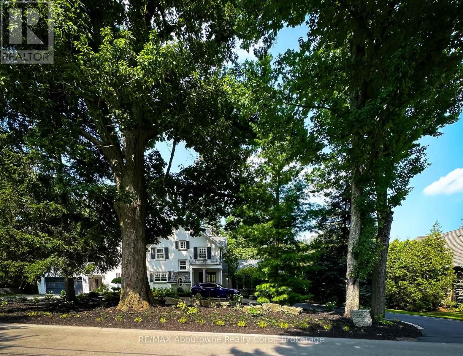 317 Gloucester Avenue, Oakville, Ontario  L6J 3W8 - Photo 15 - W12568002