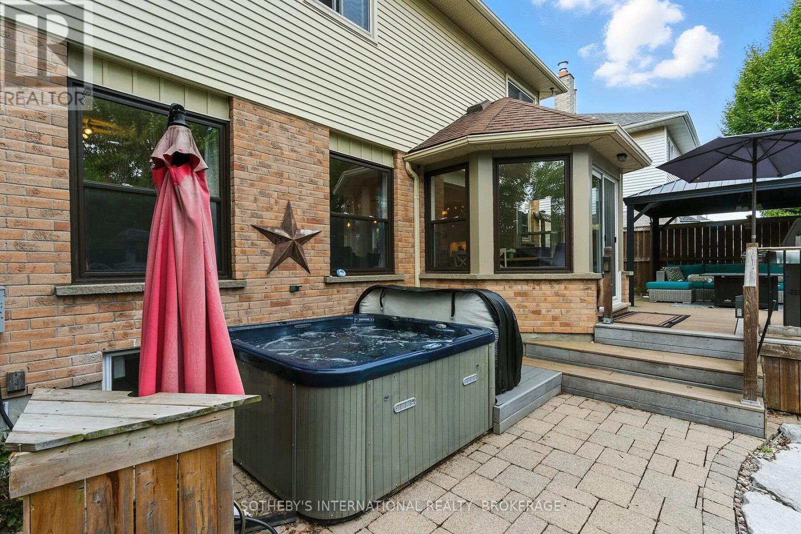 32 Sterling Street, St. Catharines, Ontario  L2S 3T2 - Photo 33 - X12567970