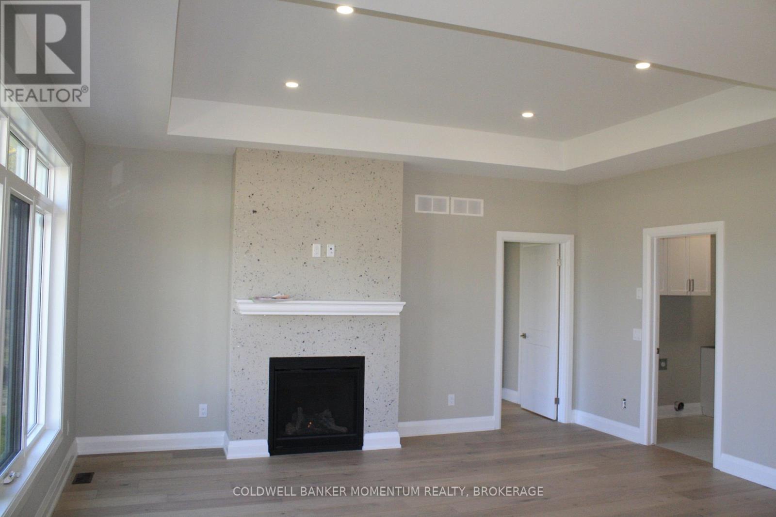 342 Bassett Avenue, Fort Erie, Ontario  L2A 5L8 - Photo 18 - X12567986