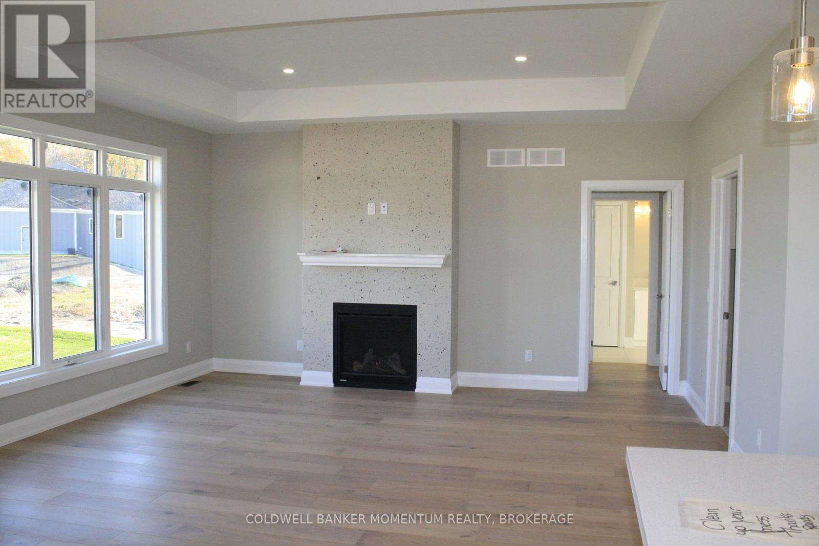 342 Bassett Avenue, Fort Erie, Ontario  L2A 5L8 - Photo 19 - X12567986