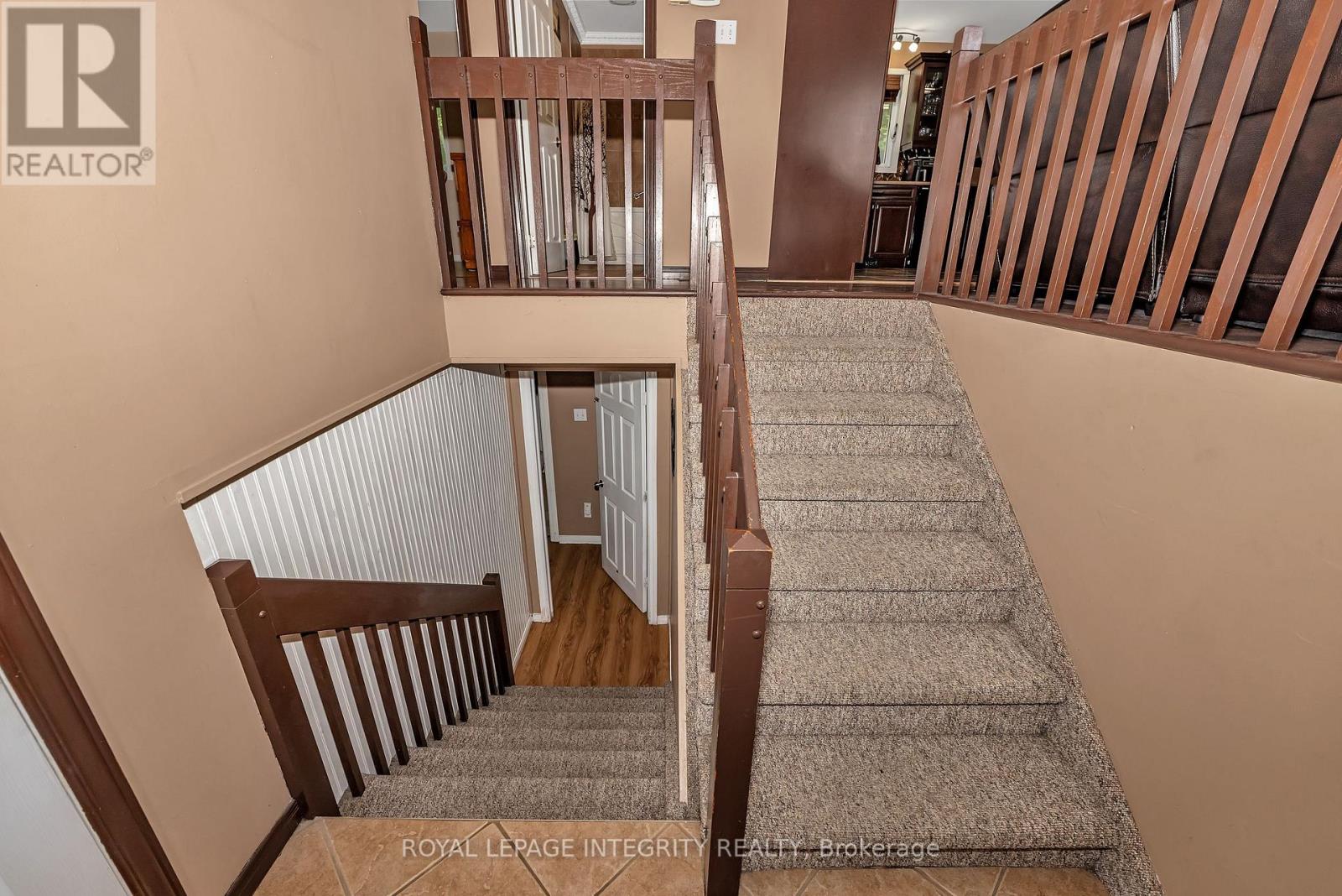 17372 Cameron Road, South Stormont, Ontario  K0C 2A0 - Photo 16 - X12474348