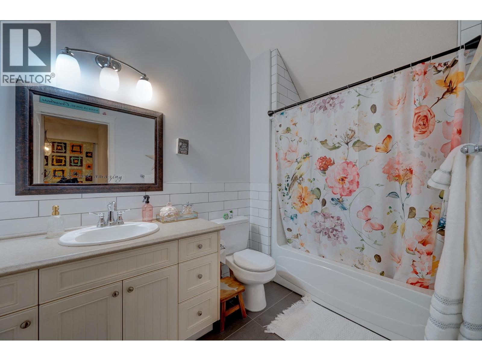 8909 Grizzly Crescent Kamloops Photo 24