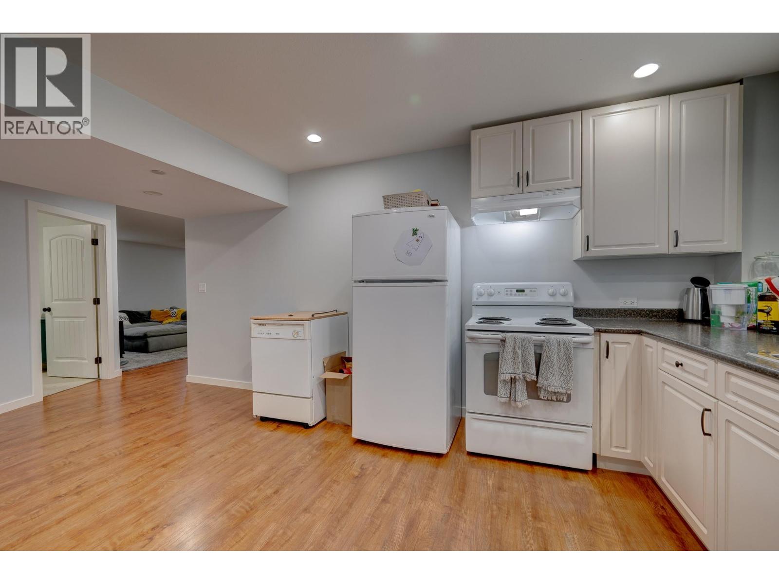 8909 Grizzly Crescent Kamloops Photo 33