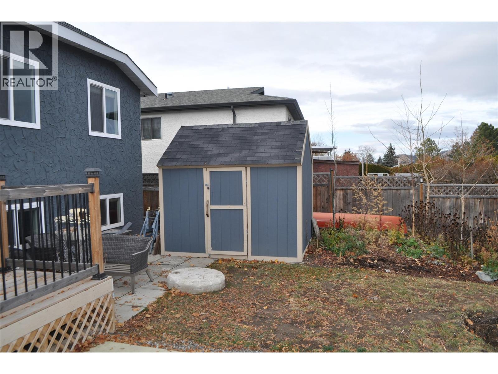 442 Garibaldi Drive, Kamloops, British Columbia  V2E 2A9 - Photo 25 - 10369204