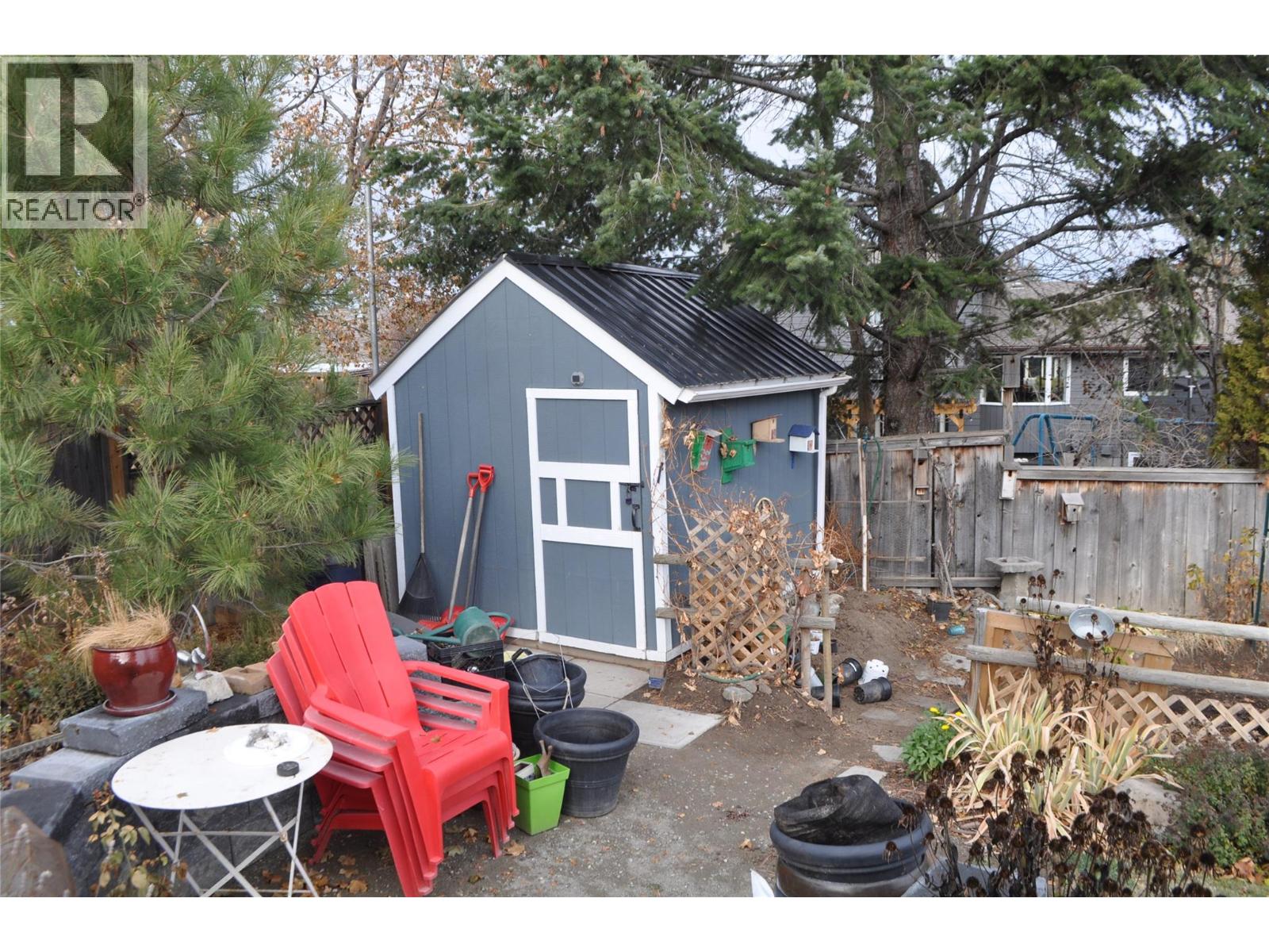 442 Garibaldi Drive, Kamloops, British Columbia  V2E 2A9 - Photo 28 - 10369204