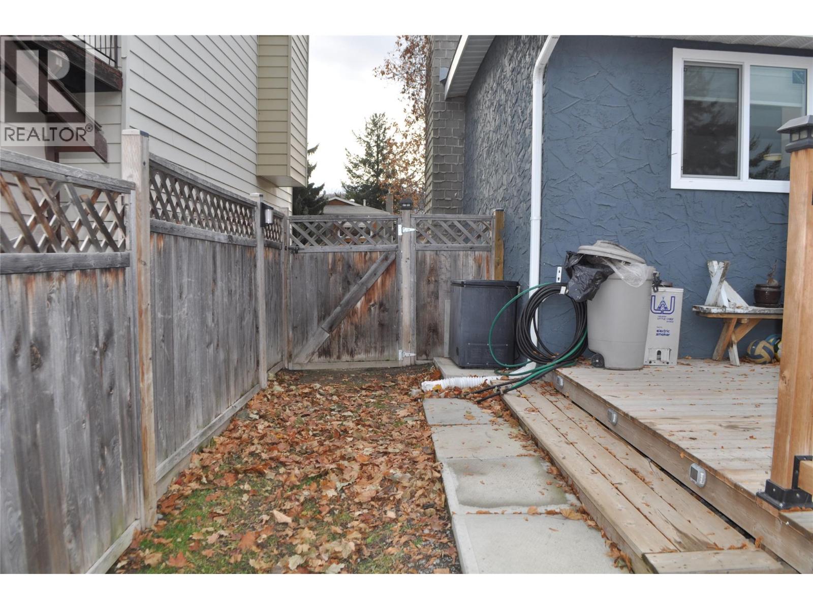 442 Garibaldi Drive, Kamloops, British Columbia  V2E 2A9 - Photo 32 - 10369204