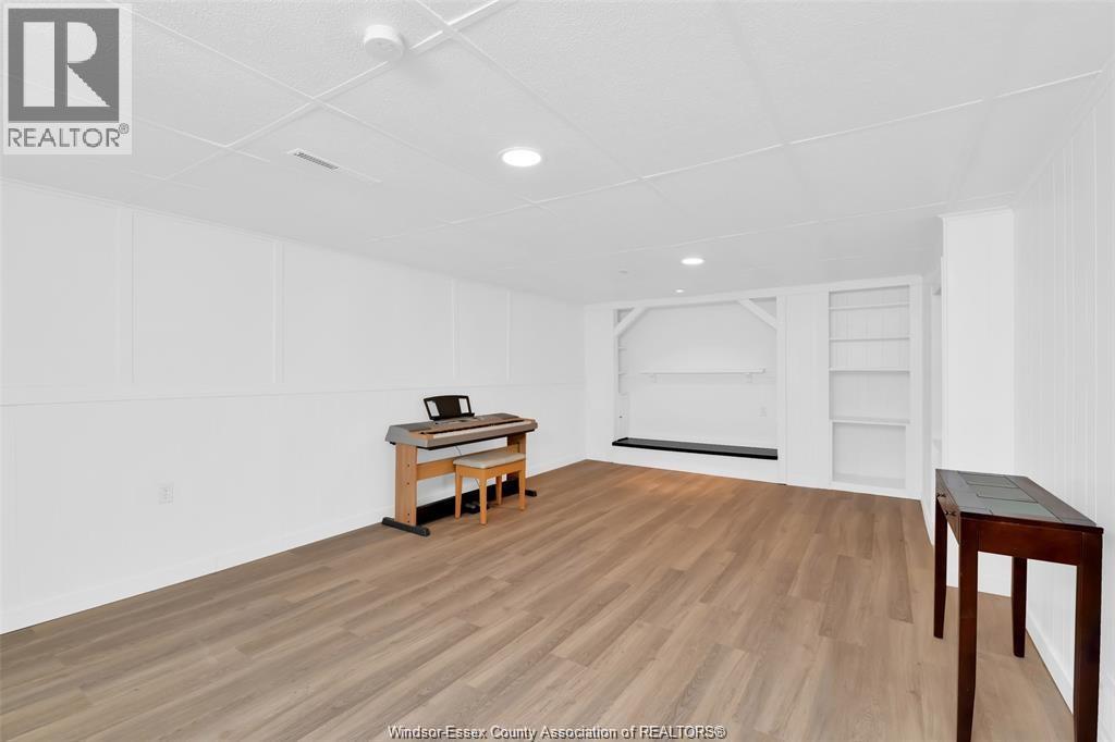 3692 Mckay Avenue, Windsor, Ontario  N9E 2S2 - Photo 13 - 25029370