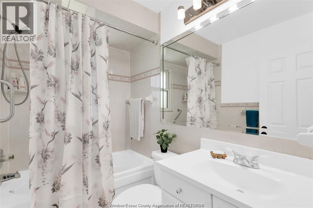 3692 Mckay Avenue, Windsor, Ontario  N9E 2S2 - Photo 9 - 25029370