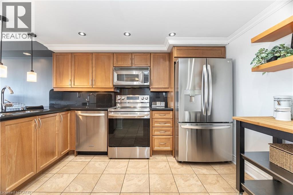 24 Hanover Road Unit# 2103, Brampton, Ontario  L6S 5K8 - Photo 4 - 40789933