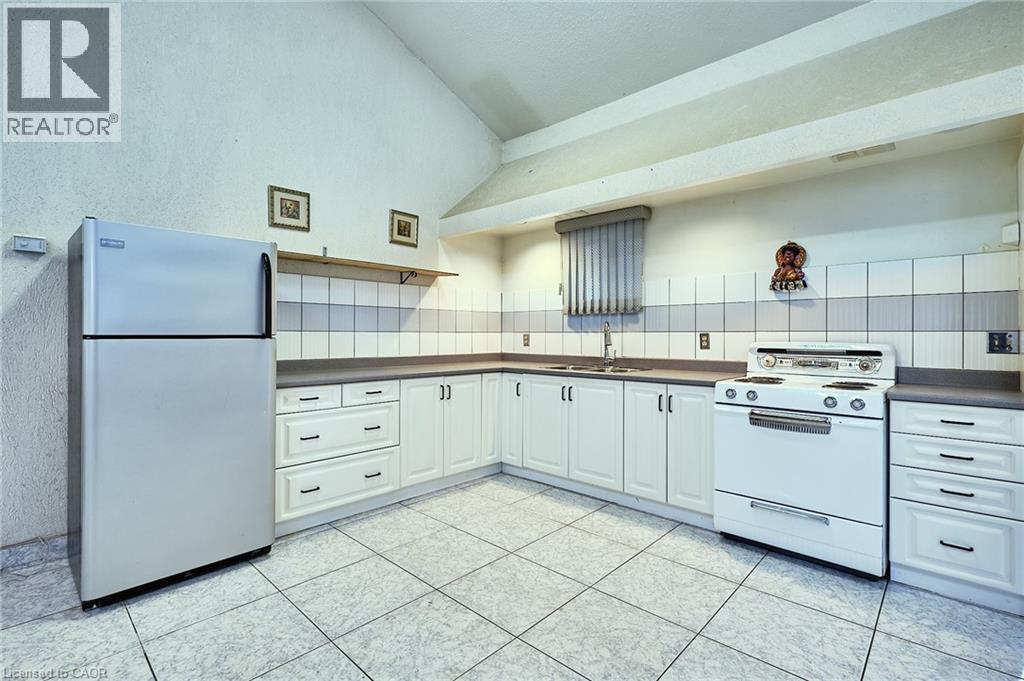 13 Balsam Avenue, Woodland Beach, Ontario  L0L 2T0 - Photo 6 - 40789927