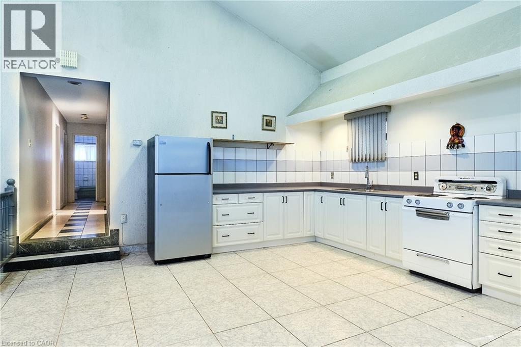 13 Balsam Avenue, Woodland Beach, Ontario  L0L 2T0 - Photo 9 - 40789927