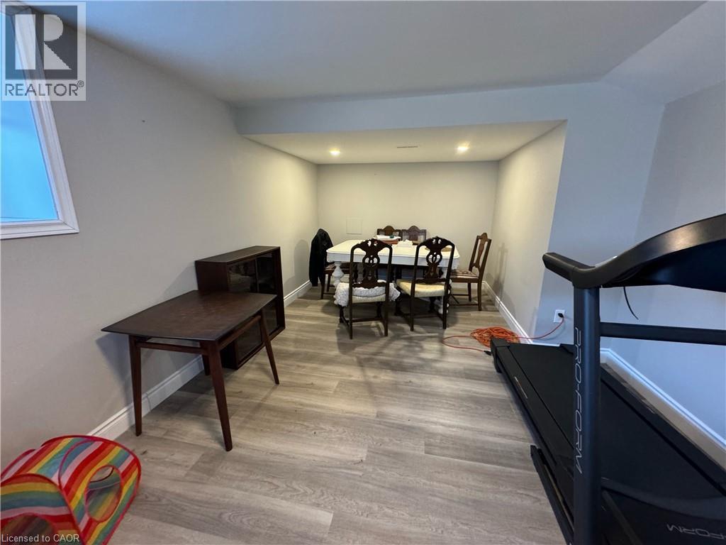 14 Fisher Crescent Unit# Bsmt, Hamilton, Ontario  L9C 4N2 - Photo 4 - 40768942