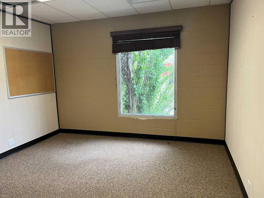 201-205 2 Street Ne, Slave Lake, Alberta  T0G 2A2 - Photo 4 - A2271900