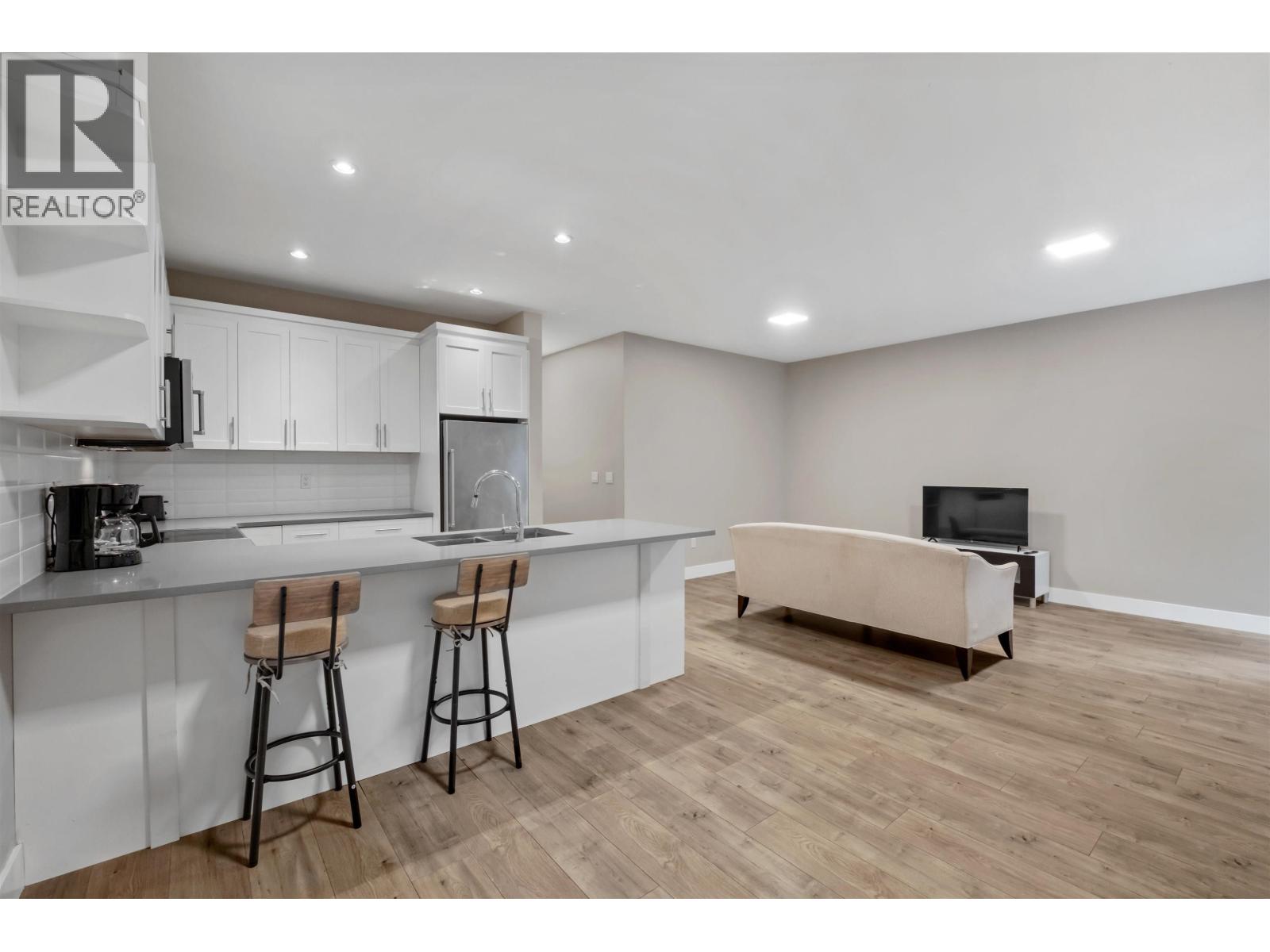 1033 Prospect Avenue, North Vancouver, British Columbia  V7R 2M6 - Photo 23 - R3069341