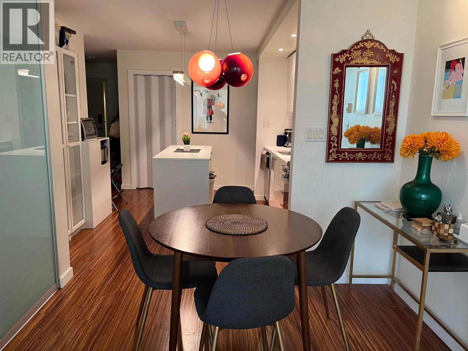 328 E 11th Ave, Vancouver, British Columbia  V5T 4W1 - Photo 5 - R3069358