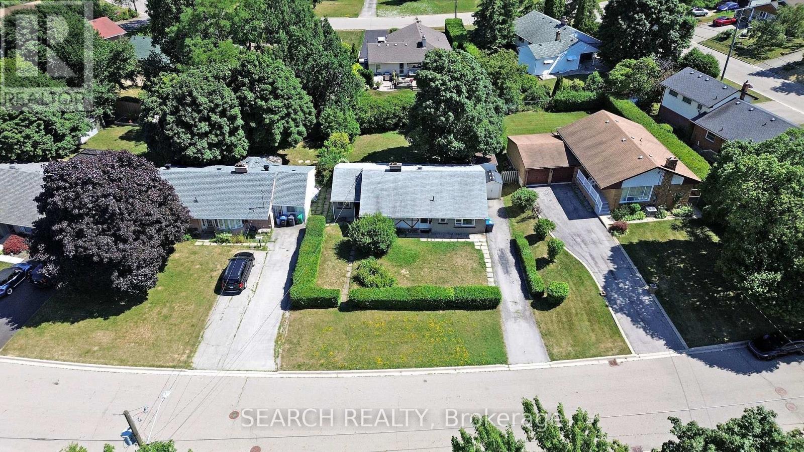 6 De Jong Drive, Mississauga, Ontario  L5M 1C1 - Photo 6 - W12301761