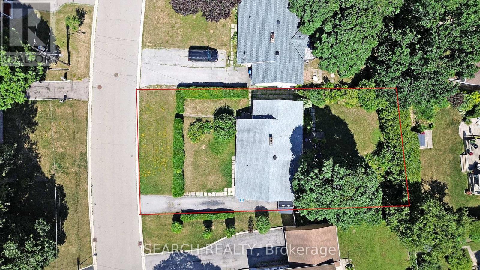 6 De Jong Drive, Mississauga, Ontario  L5M 1C1 - Photo 8 - W12301761