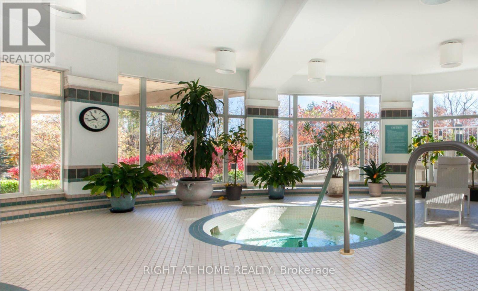 307 - 18 Concorde Place, Toronto, Ontario  M3C 3T9 - Photo 15 - C12568026