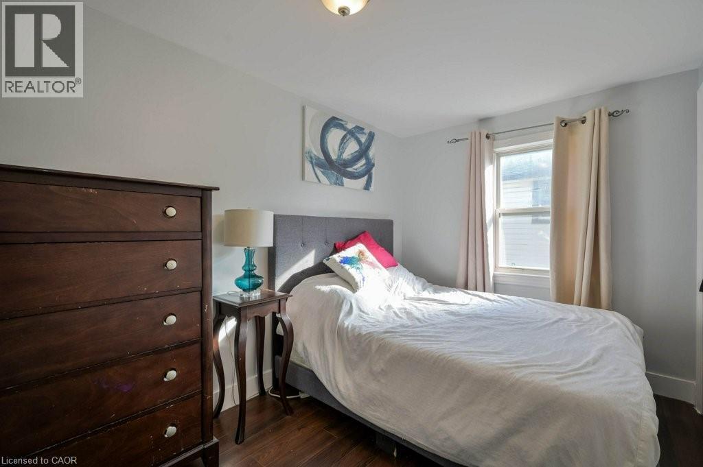 131 Elmwood Avenue, Cambridge, Ontario  N1R 4Y8 - Photo 12 - 40788733