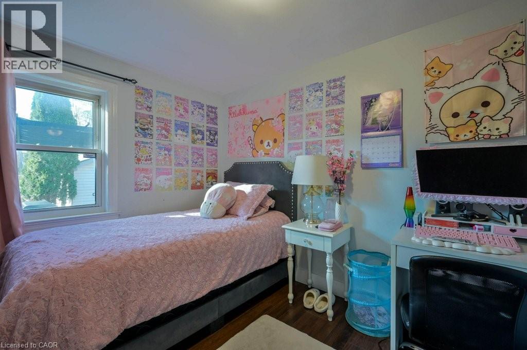 131 Elmwood Avenue, Cambridge, Ontario  N1R 4Y8 - Photo 11 - 40788733