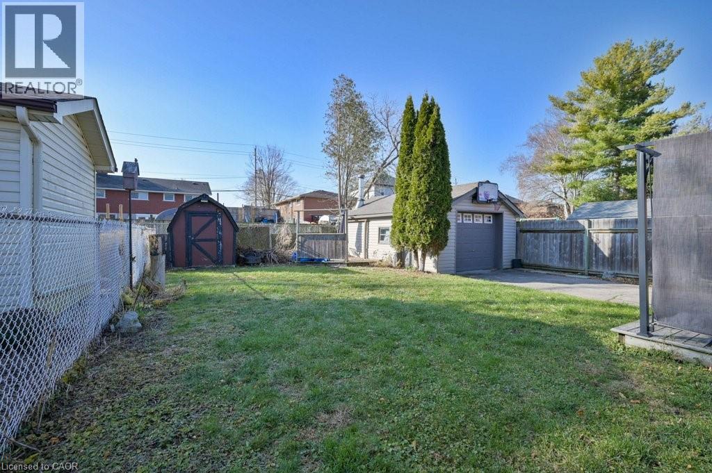 131 Elmwood Avenue, Cambridge, Ontario  N1R 4Y8 - Photo 22 - 40788733