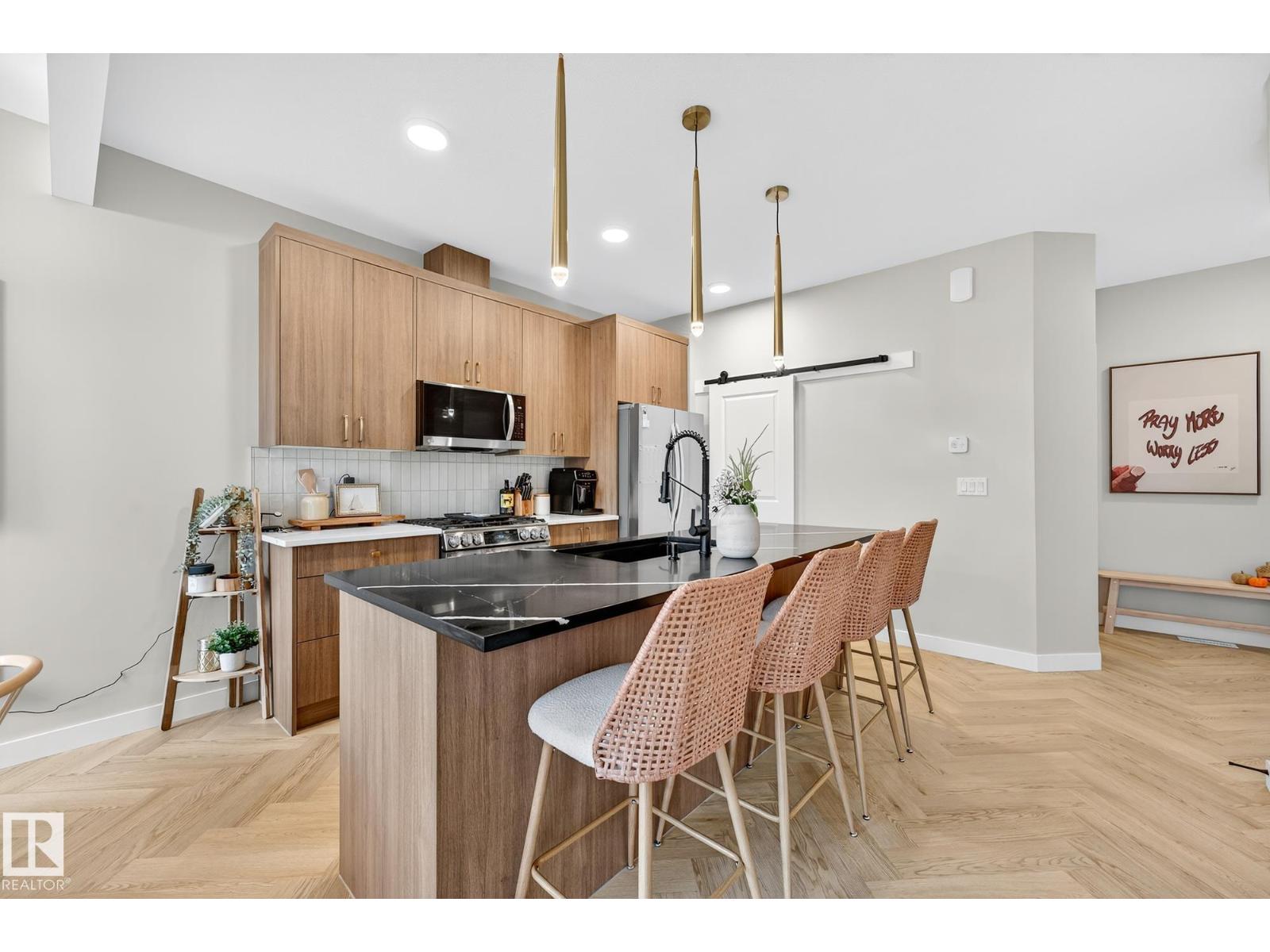 431 Conroy Cr Sw, Edmonton, Alberta  T6W 5A9 - Photo 9 - E4465702