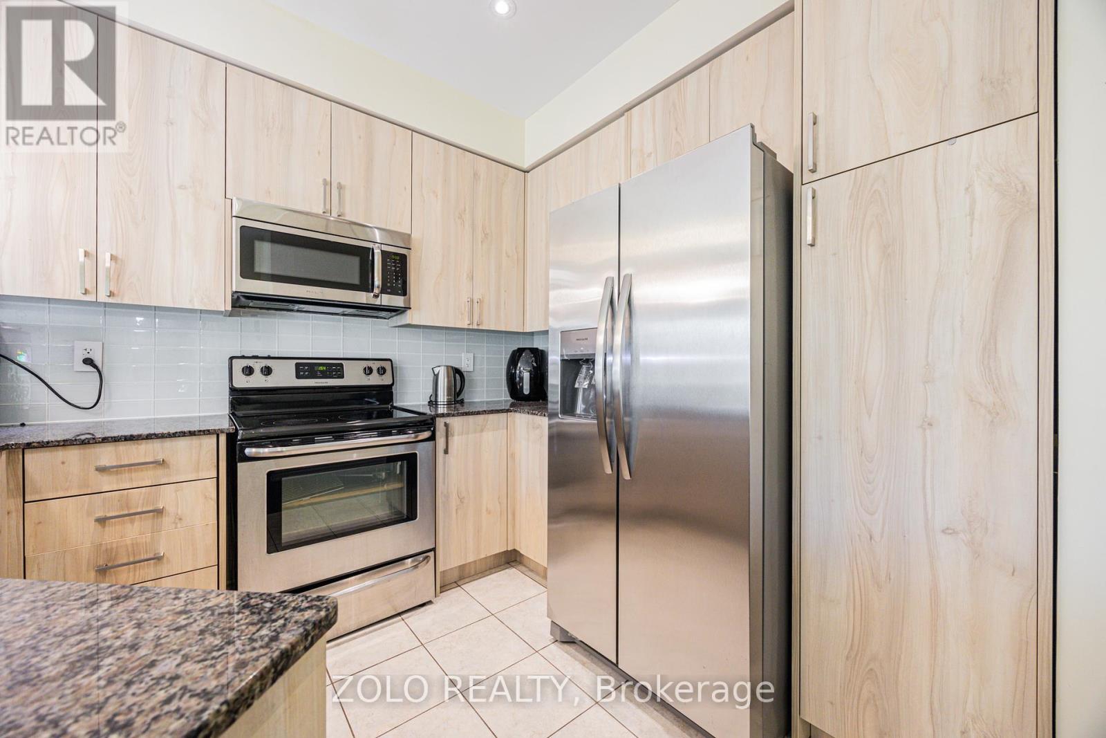 235 Appleton Court, Newmarket, Ontario  L3Y 1J2 - Photo 11 - N12568006