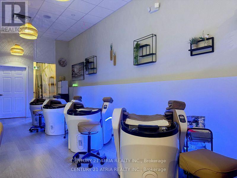 256 - 7777 Weston Road, Vaughan, Ontario  L4L 0G9 - Photo 9 - N12568032