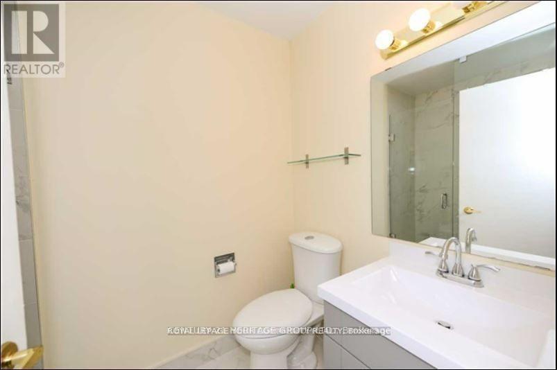 41 Draper Boulevard N, Vaughan, Ontario L4J 5Y9 - Photo 17 - N12568038