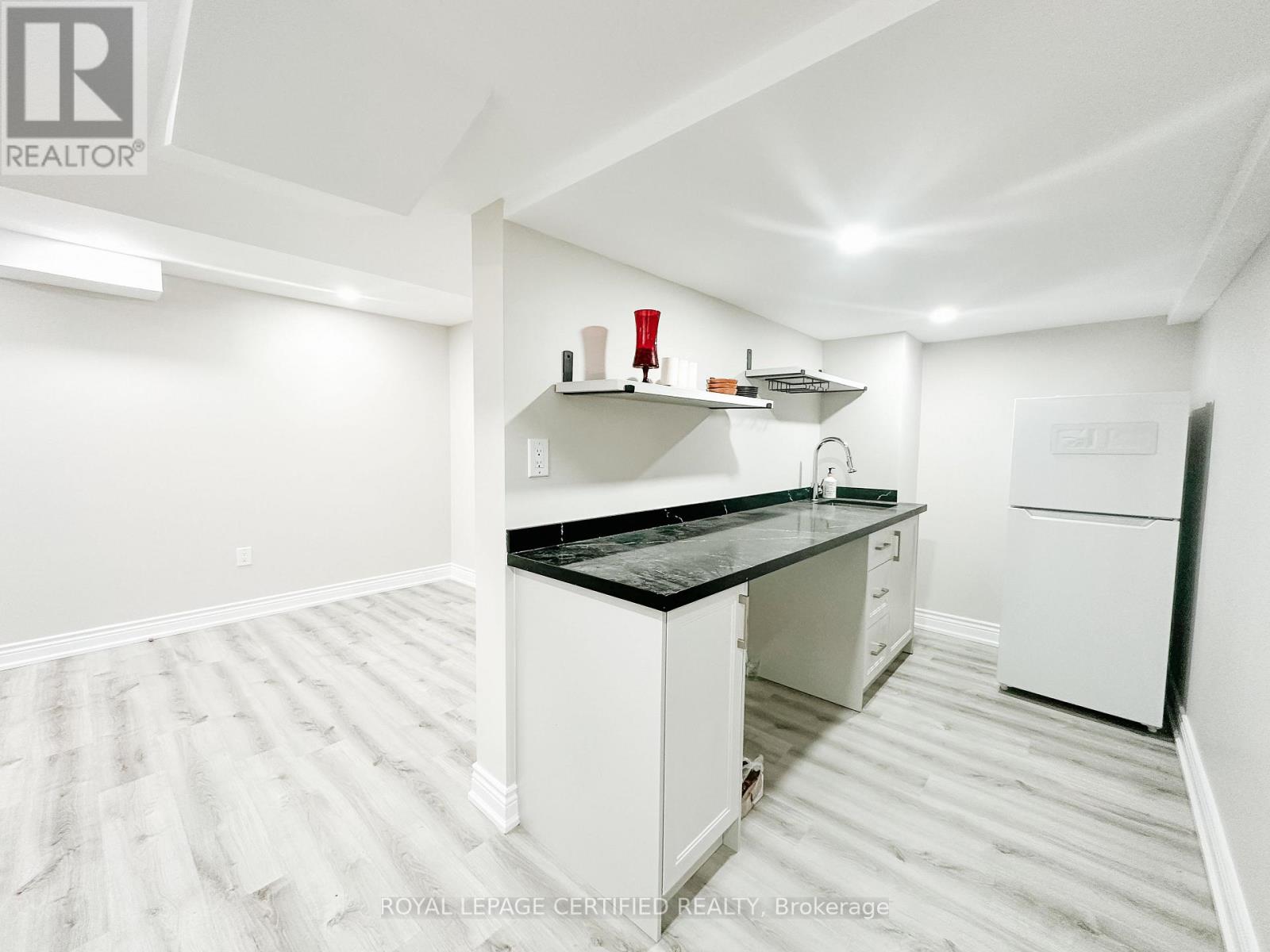 30 Lucerne Drive, Vaughan, Ontario  L4H 2Y2 - Photo 42 - N12568044