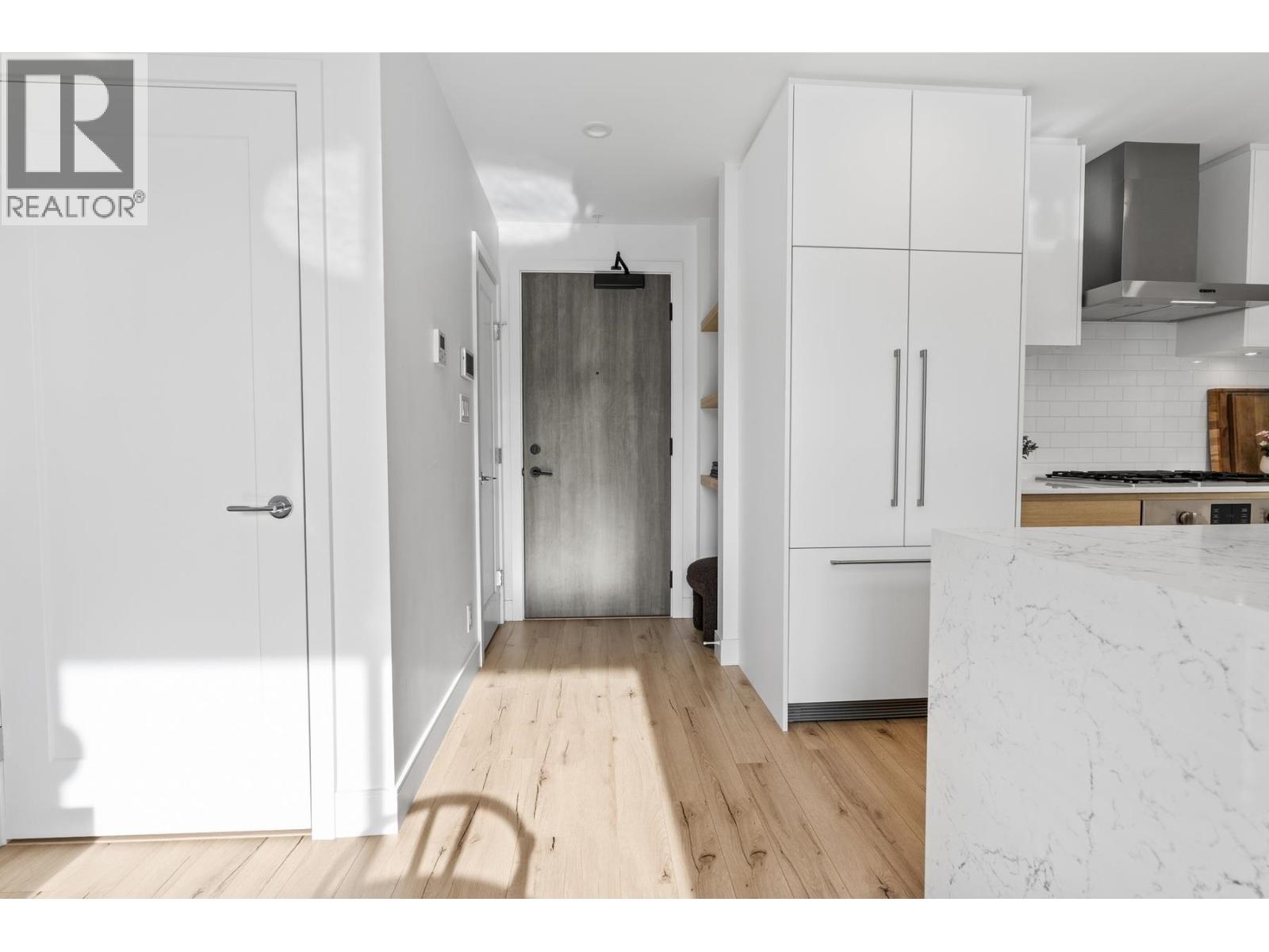 527 3131 Murray Street, Port Moody, British Columbia  V3H 0L9 - Photo 3 - R3068714