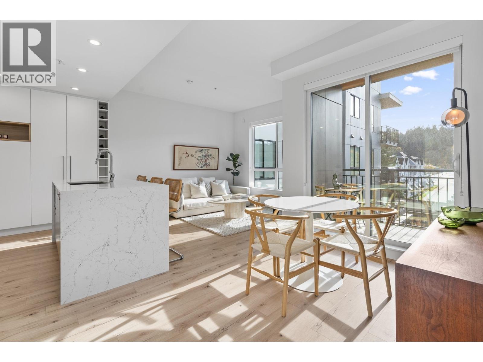 527 3131 Murray Street, Port Moody, British Columbia  V3H 0L9 - Photo 1 - R3068714