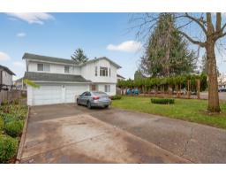 7556 SINCLAIR CRESCENT, Surrey, British Columbia