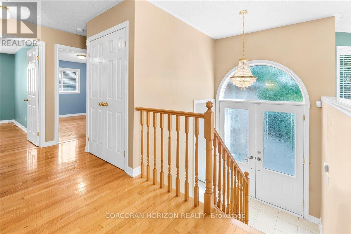 312 Harvie Road, Barrie, Ontario  L4N 8H1 - Photo 5 - S12568018