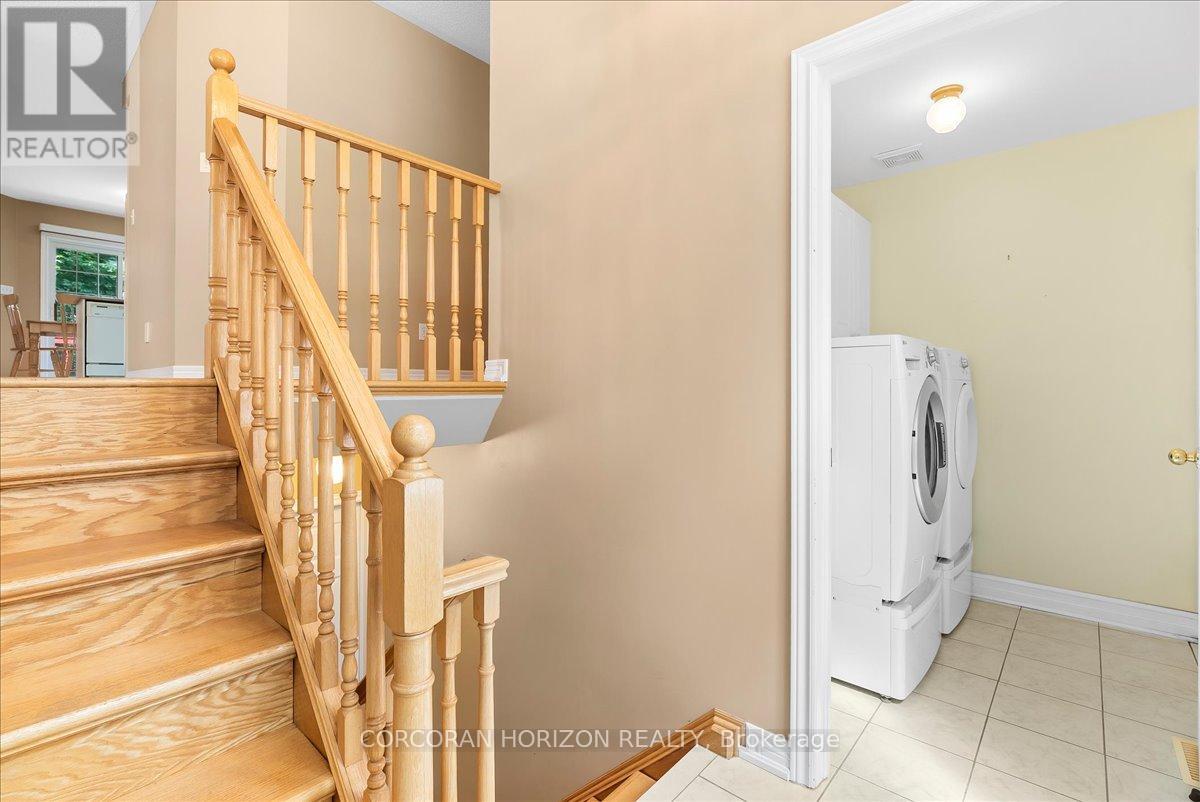 312 Harvie Road, Barrie, Ontario  L4N 8H1 - Photo 6 - S12568018