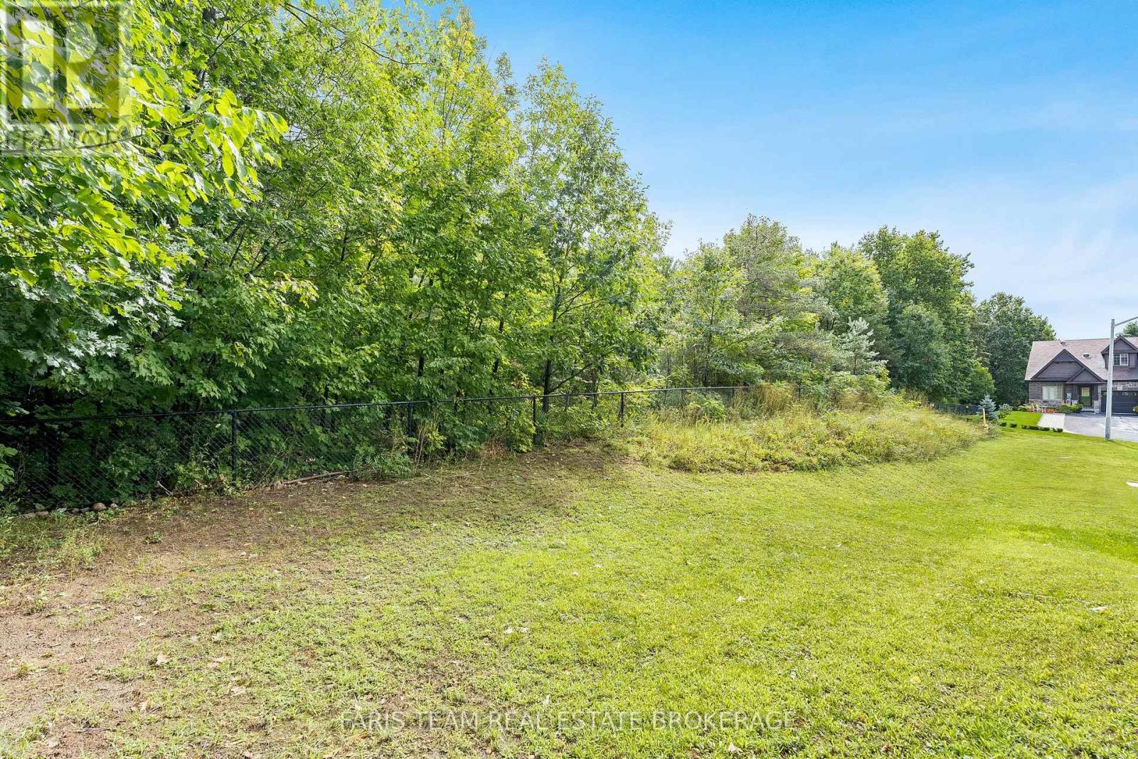 940 Cook Drive, Midland, Ontario  L4R 0E4 - Photo 3 - S12568024