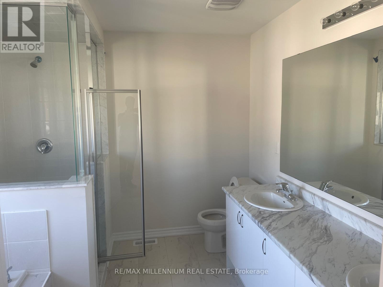 16 Tamworth Terrace, Barrie, Ontario  L9J 0W5 - Photo 21 - S12568054