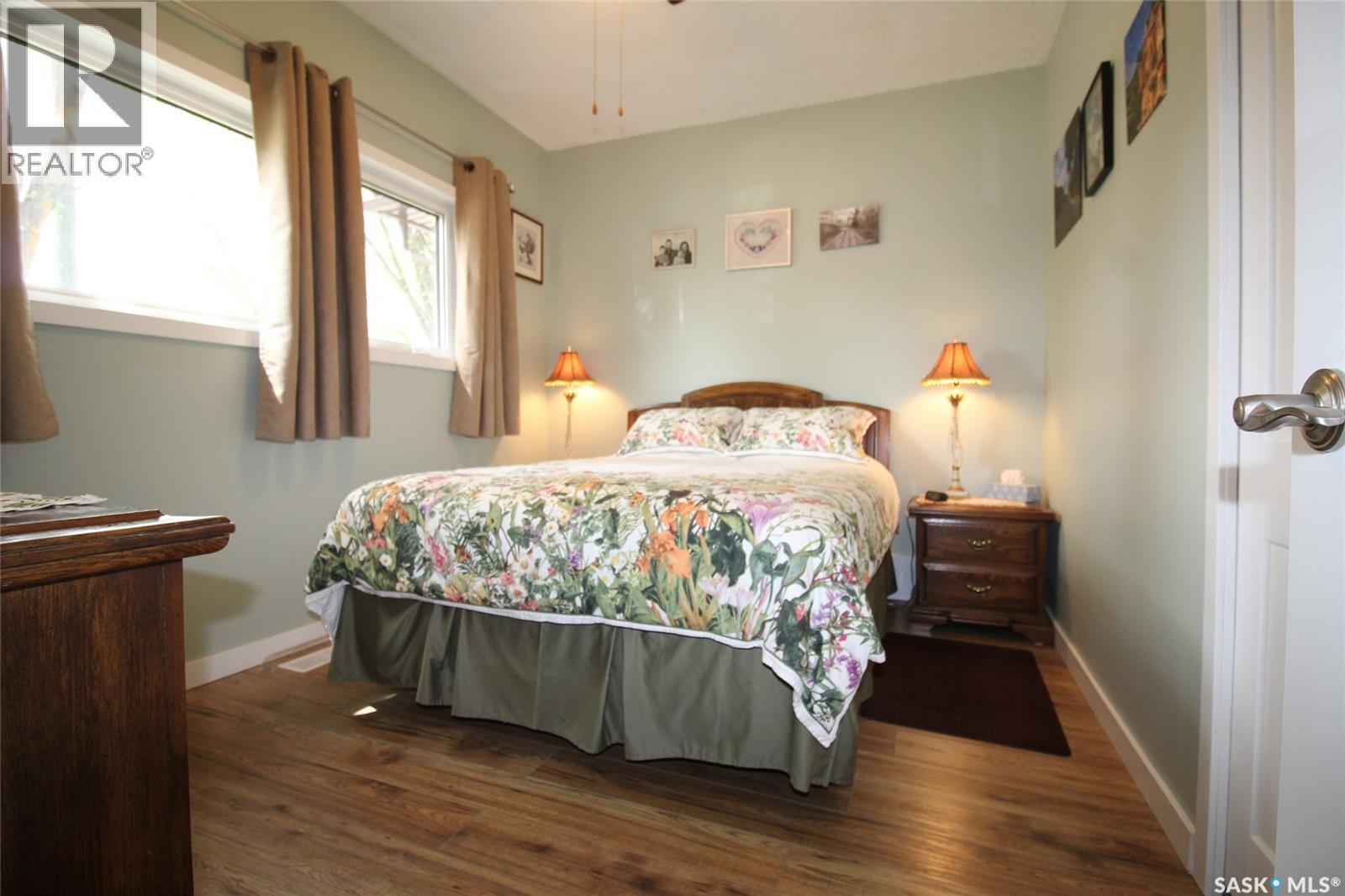 580 1st Street E, Shaunavon, Saskatchewan  S0N 2M0 - Photo 14 - SK024530