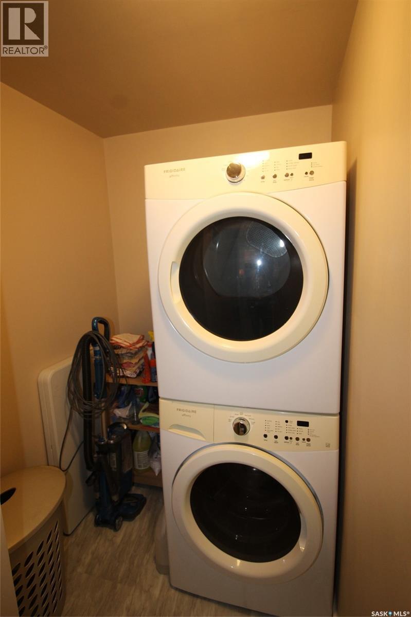 580 1st Street E, Shaunavon, Saskatchewan  S0N 2M0 - Photo 19 - SK024530