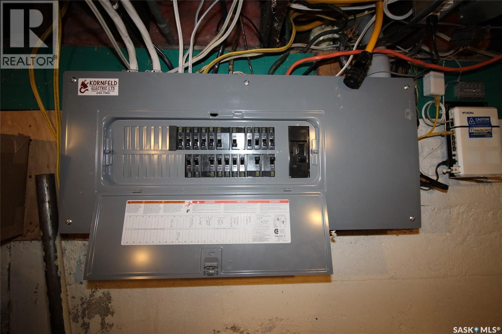 580 1st Street E, Shaunavon, Saskatchewan  S0N 2M0 - Photo 27 - SK024530