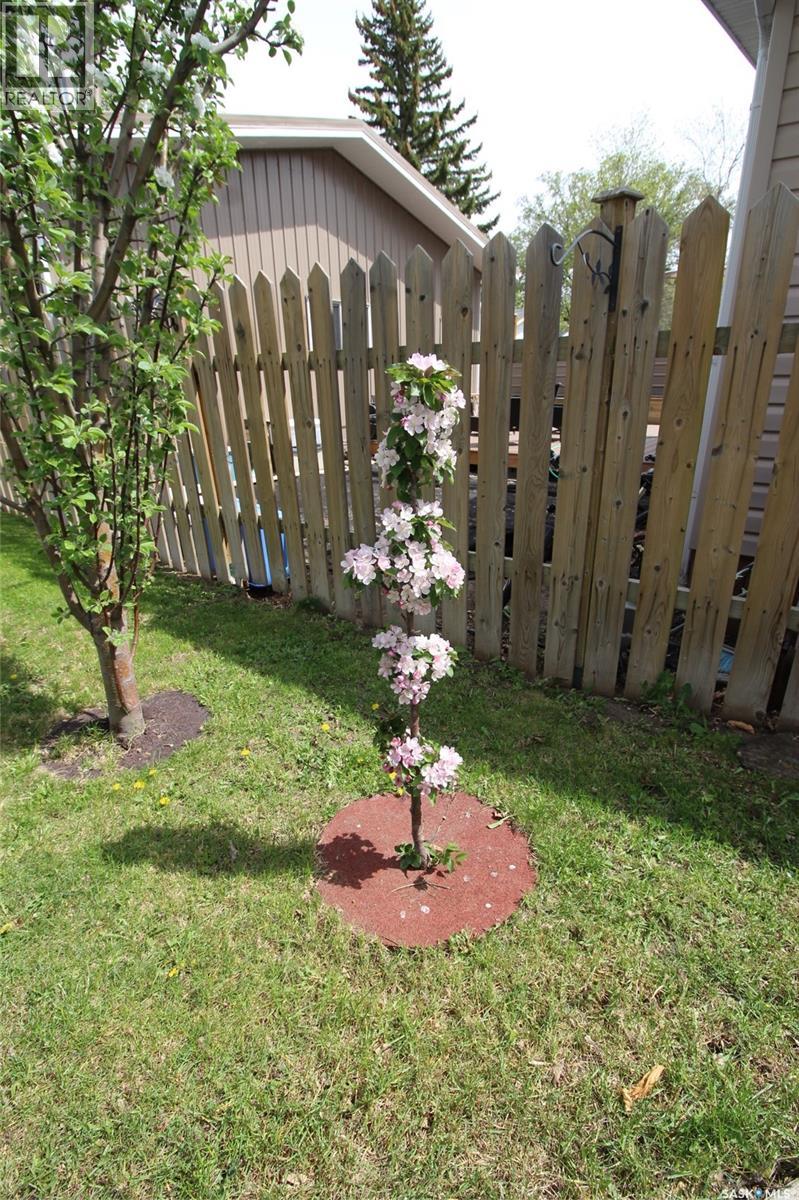 580 1st Street E, Shaunavon, Saskatchewan  S0N 2M0 - Photo 35 - SK024530