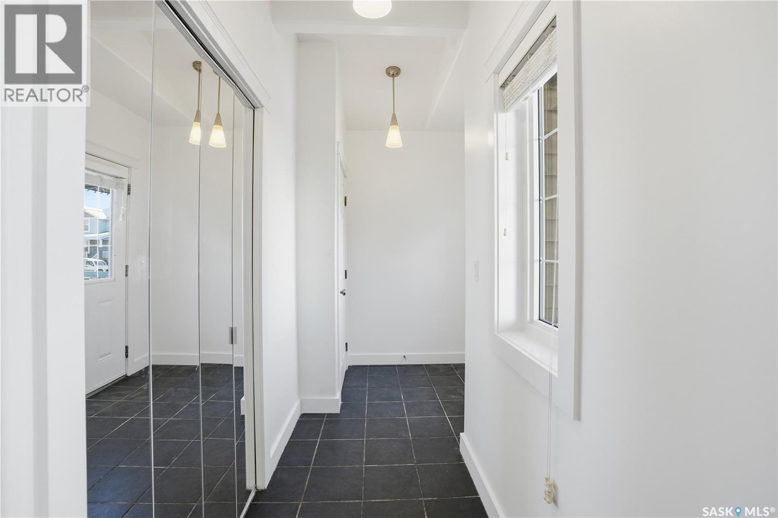 1455 Willowgrove Court, Saskatoon, Saskatchewan  S7W 0B1 - Photo 5 - SK024525