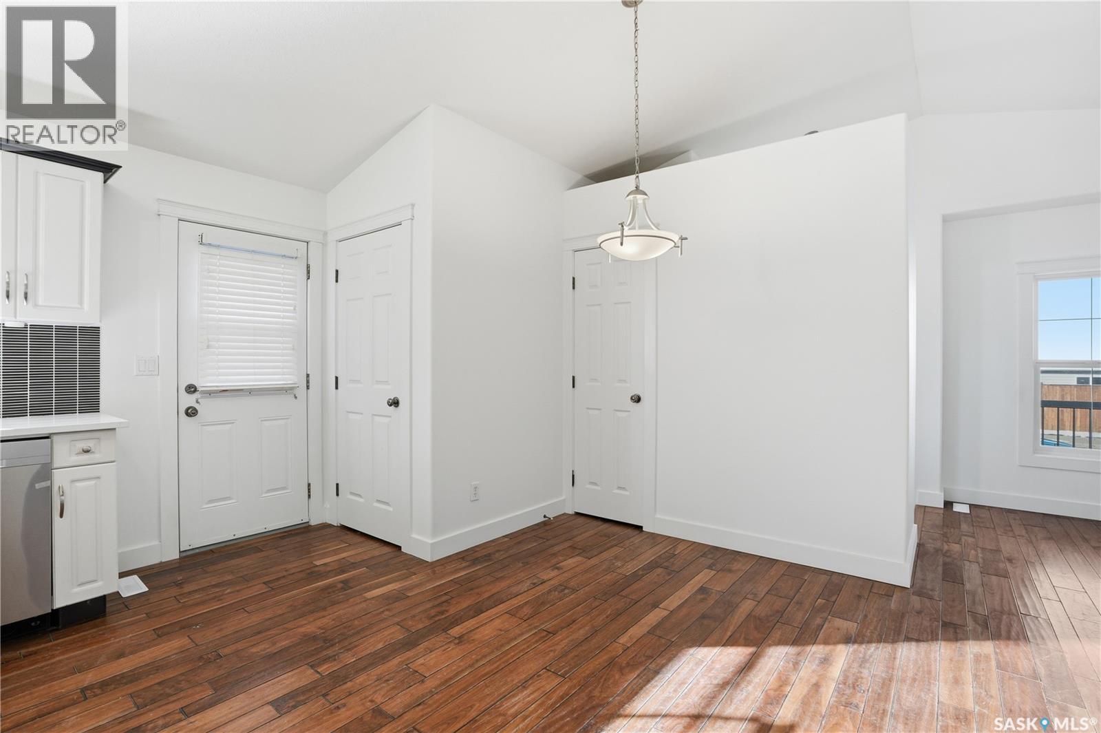 1455 Willowgrove Court, Saskatoon, Saskatchewan  S7W 0B1 - Photo 9 - SK024525