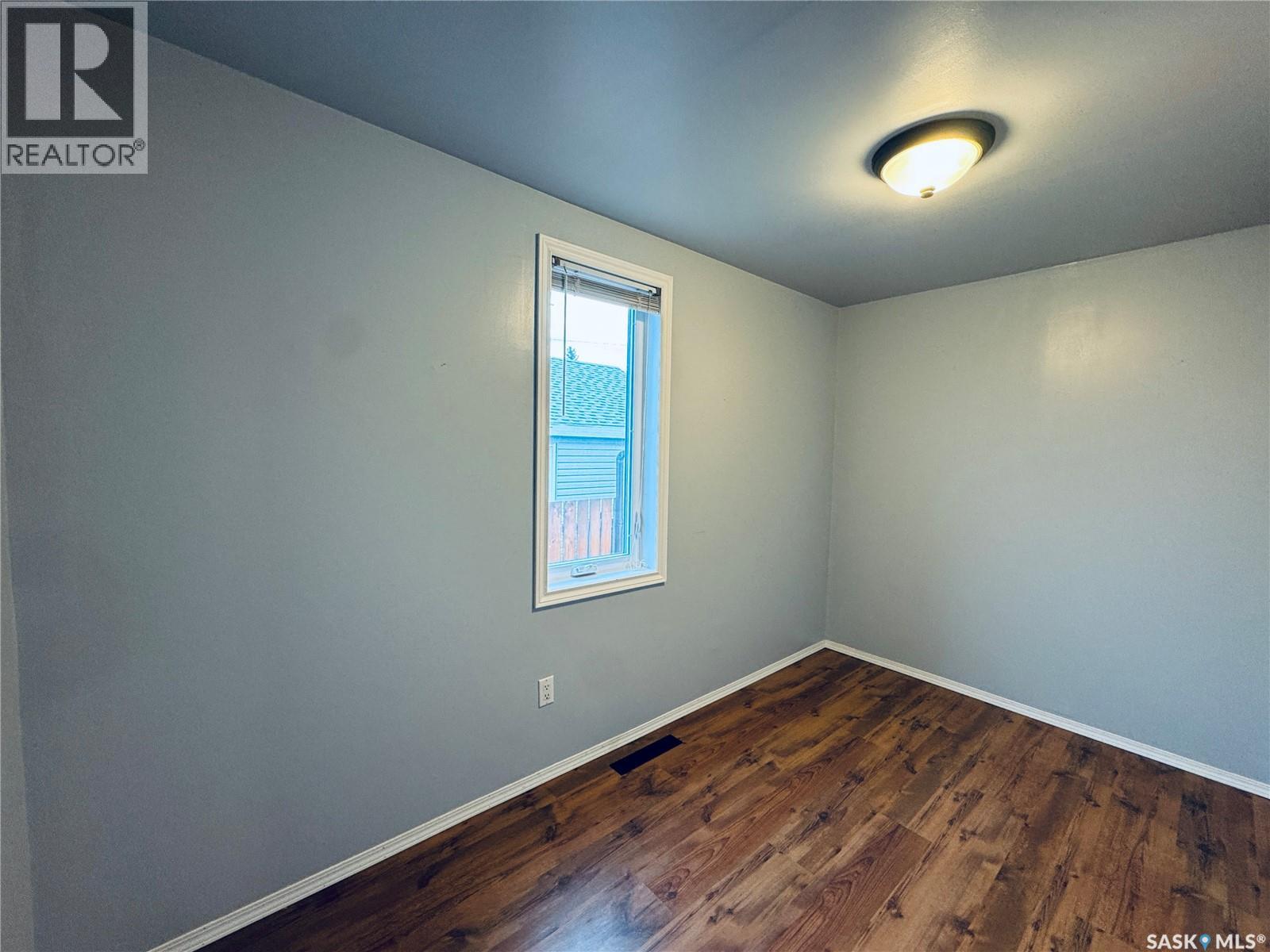 413 2nd Avenue E, Biggar, Saskatchewan  S0K 0M0 - Photo 10 - SK024444