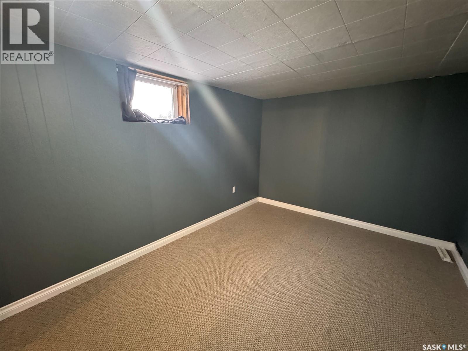 413 2nd Avenue E, Biggar, Saskatchewan  S0K 0M0 - Photo 21 - SK024444