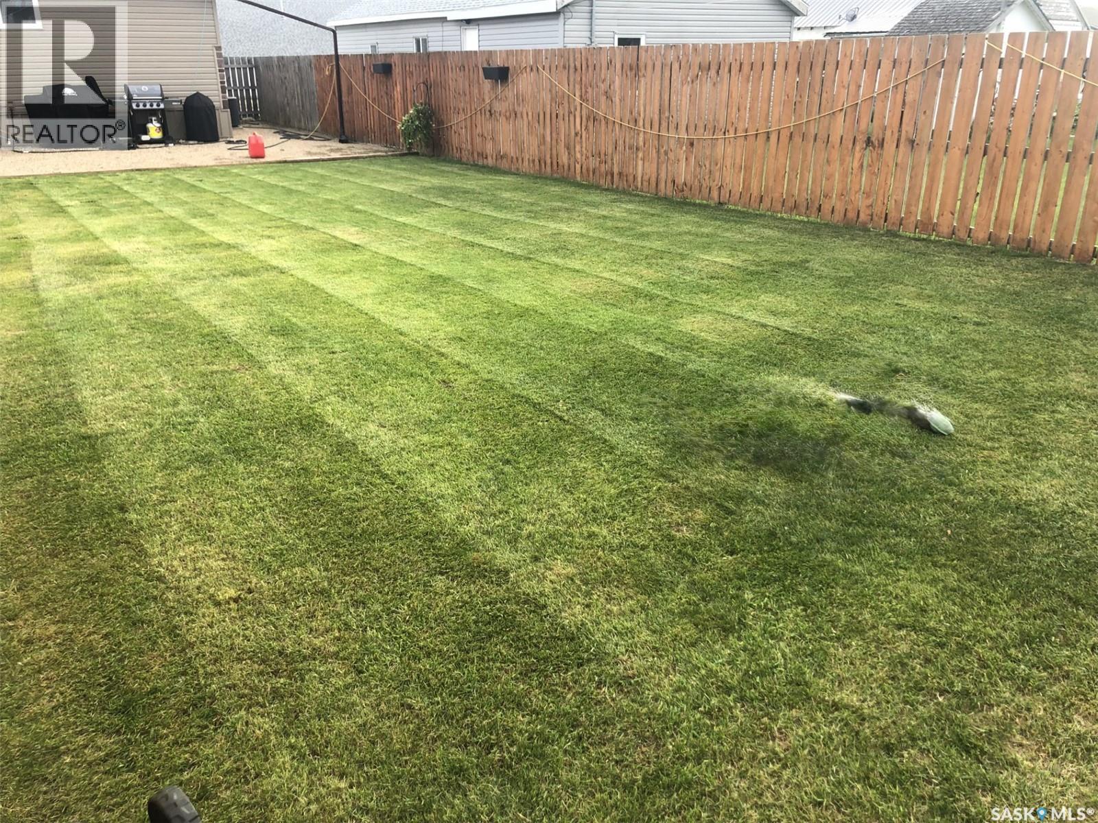 413 2nd Avenue E, Biggar, Saskatchewan  S0K 0M0 - Photo 29 - SK024444